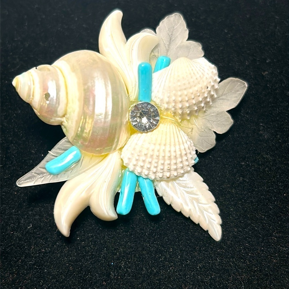 🍒Sea Shell Brooch🍒